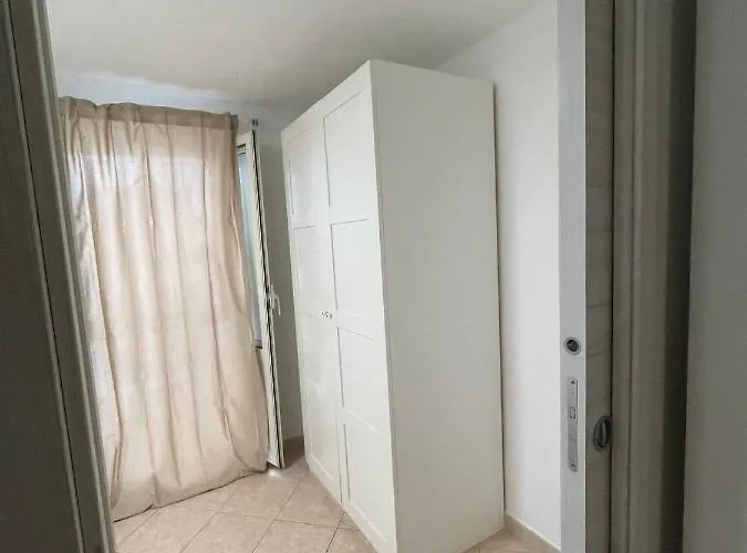 Holiday home Ariel House Bari